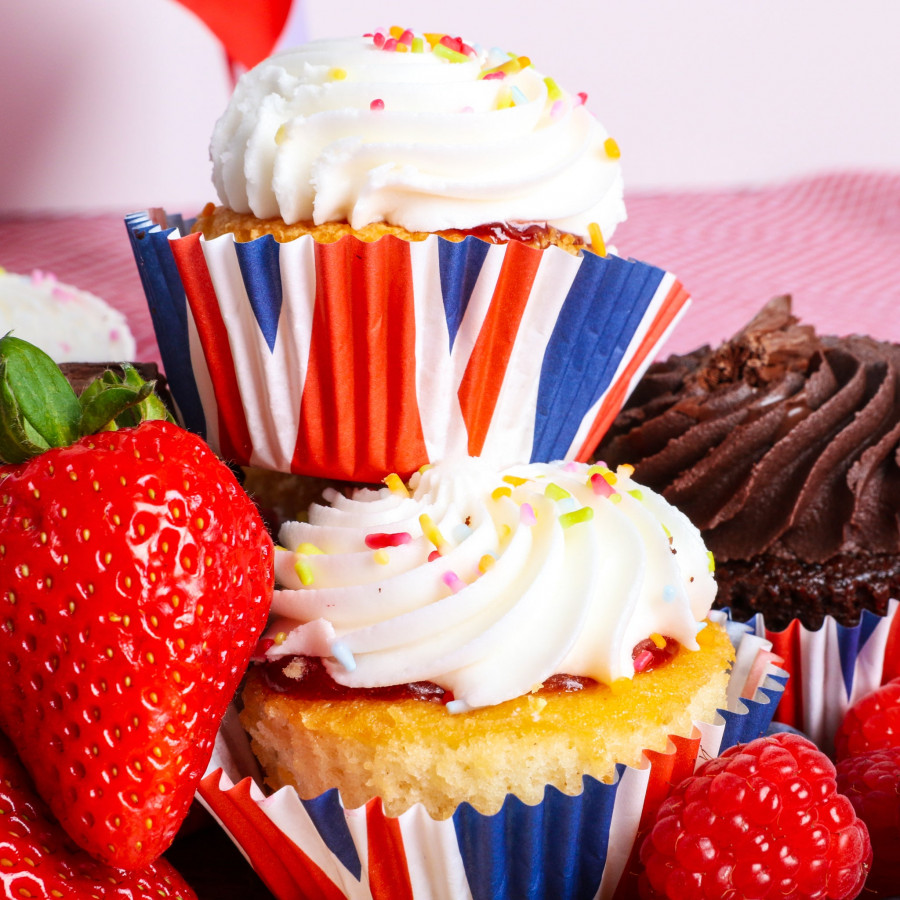 Pack of 100 Union Jack Cupcake Cases – Ideal for British-Themed Parties & Celebrations