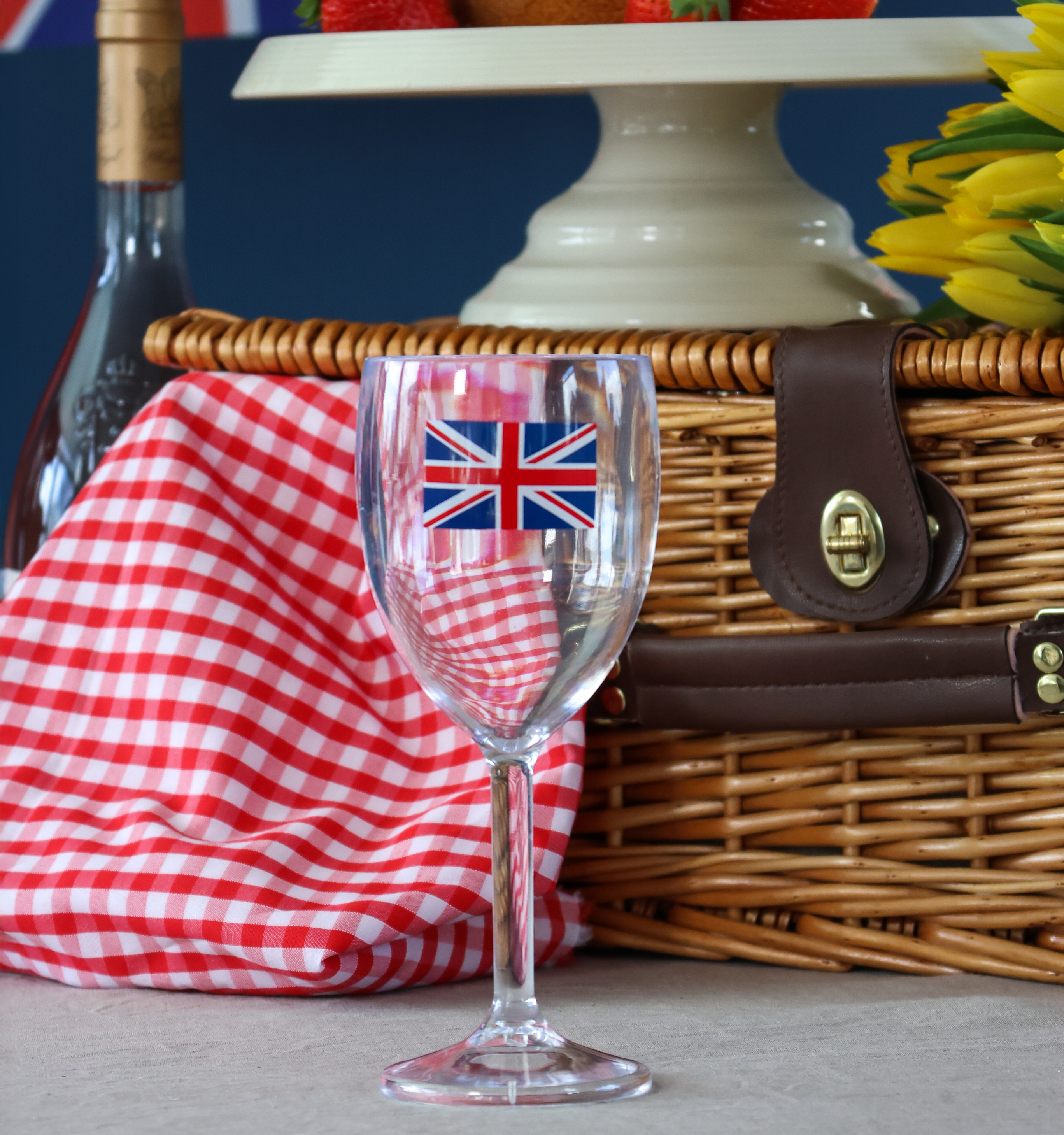 10d9057b-60c2-4b0b-b8a6-d28e3d68c19c (1)