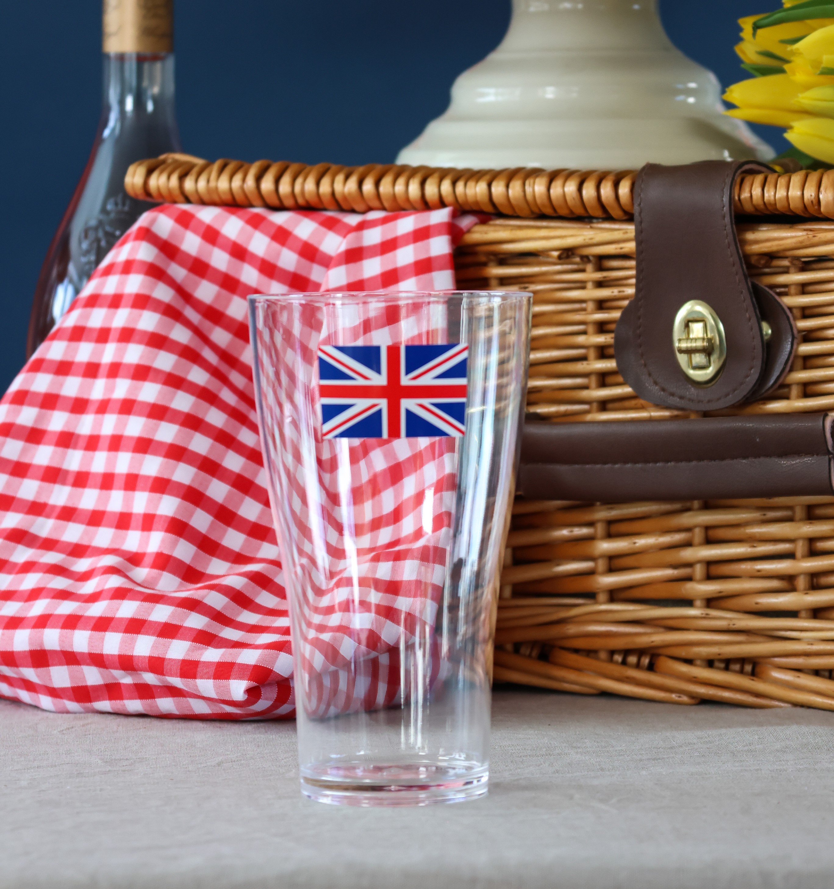 152390d1-522a-4f04-b55d-bee16684e0ef (1)