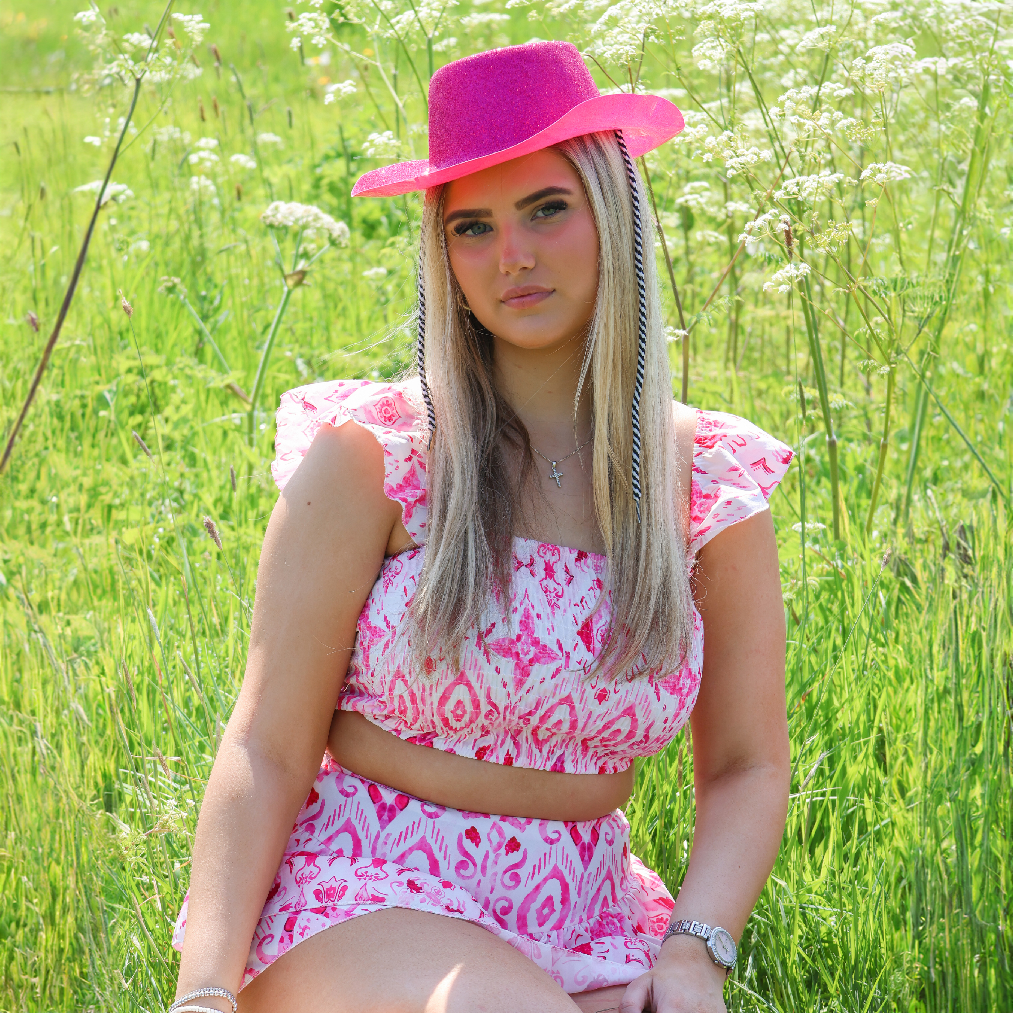 9e941299-e745-4a16-acb5-cacc9f64334d