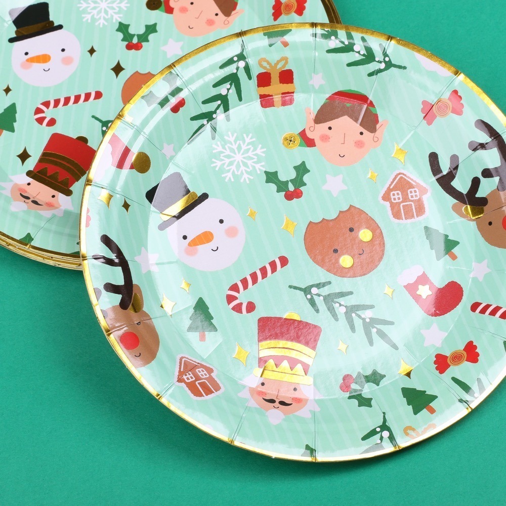 Pack of 10 Christmas Design Paper Plates