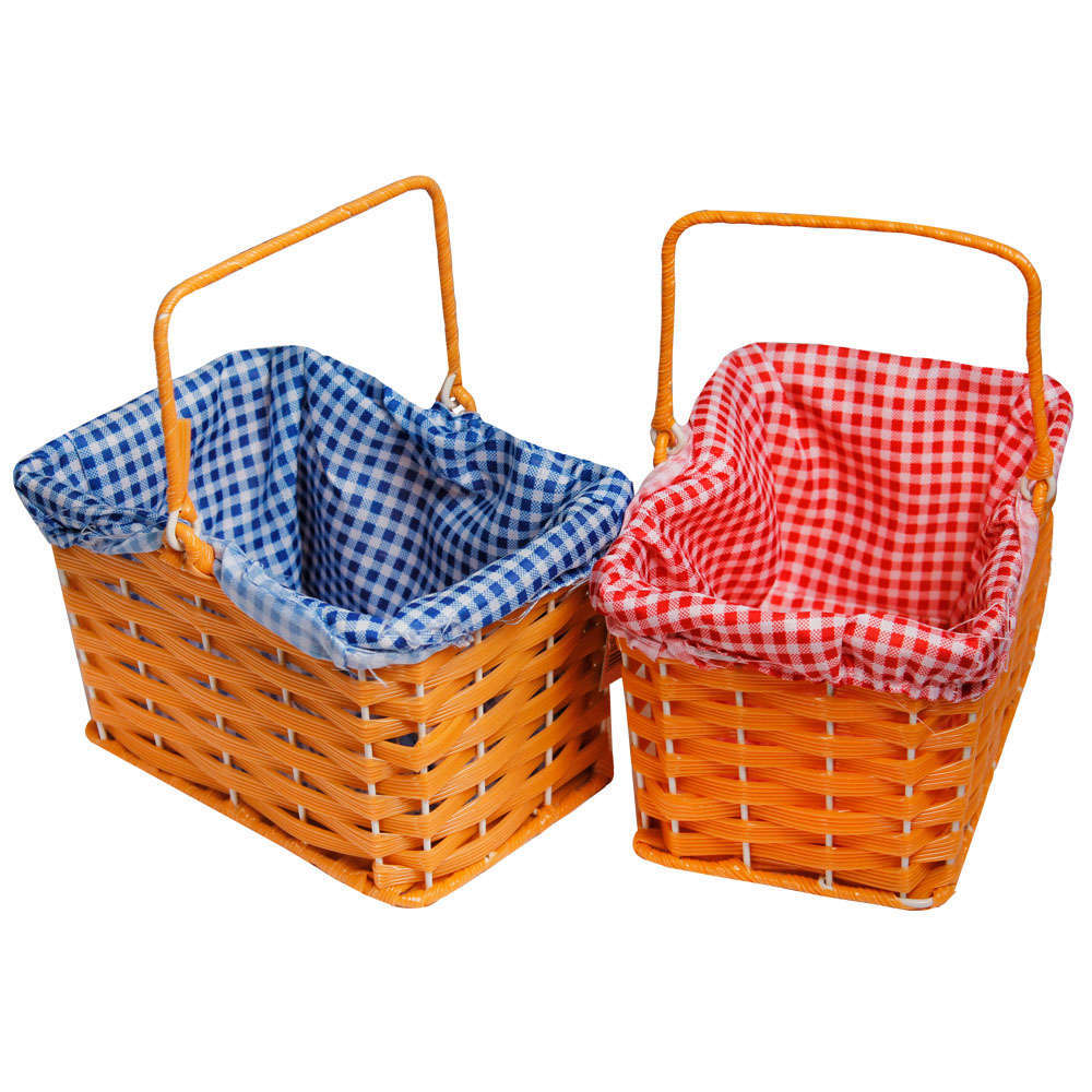 Gingham Baskets